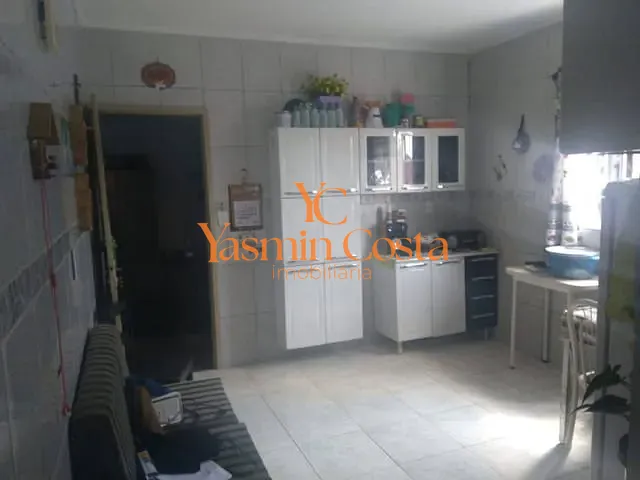 Casa 2 quartos e 3 banheiros, à venda, no bairro Collen em Cambuí