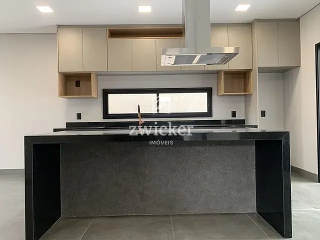 Casa com 420m² 3 quartos e 5 banheiros, à venda, no bairro Vila Aviação em Bauru