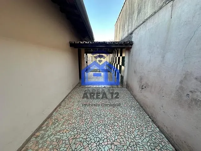 Casa com 300m² 3 quartos e 3 banheiros, à venda, no bairro Indaiá em Caraguatatuba