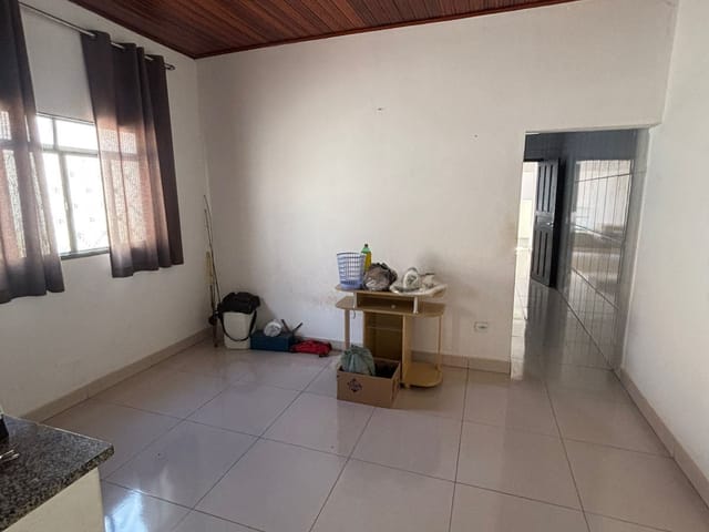 Casa com 660m² 2 quartos e 4 banheiros, à venda, no bairro centro em Buritama