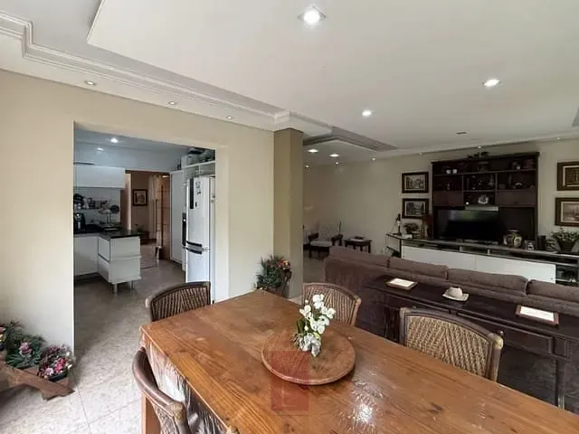Casa 4 quartos e 4 banheiros, à venda ou para alugar, no bairro Santana em São Paulo