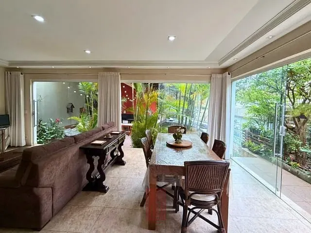 Casa 4 quartos e 4 banheiros, à venda ou para alugar, no bairro Santana em São Paulo