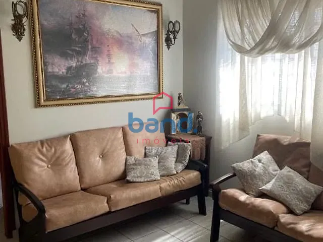 Casa com 105m² 3 quartos e 2 banheiros, à venda, no bairro Centro em Porto Feliz