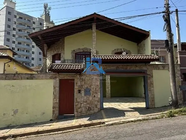 Casa com 487m² 3 quartos e 2 banheiros, à venda, no bairro Nova Itatiba em Itatiba