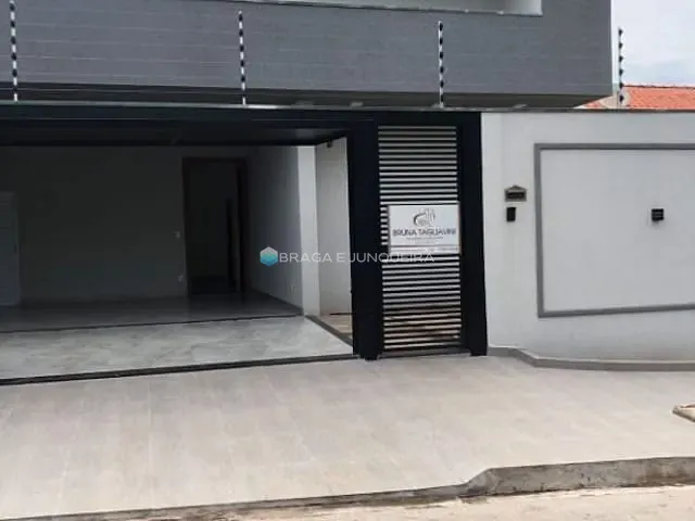 Casa com 220m² 3 quartos e 2 banheiros, à venda, no bairro Jardim das Palmeiras em Bady Bassitt