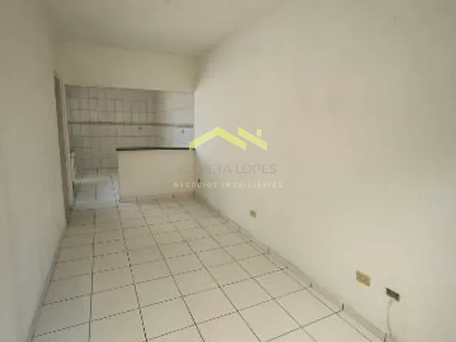 Casa 1 quarto e 1 banheiro, para alugar, no bairro Vila Alto de Santo André em Santo André