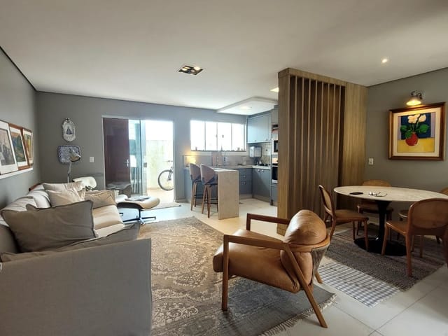 Casa com 110m² 2 quartos e 2 banheiros, à venda, no bairro Ingleses do Rio Vermelho em Florianópolis