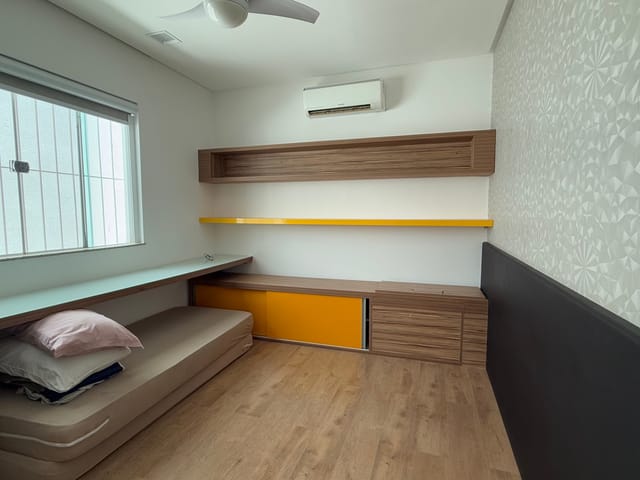 Casa 4 quartos e 5 banheiros, à venda, no bairro Belvedere em Governador Valadares