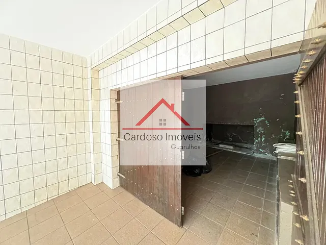 Casa com 180m² 2 quartos e 3 banheiros, à venda, no bairro Parque Cruzeiro do Sul em São Paulo