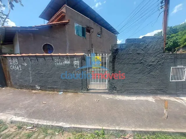 Casa 2 quartos e 1 banheiro, para alugar, no bairro Jardim Boa Vista em Barra Mansa