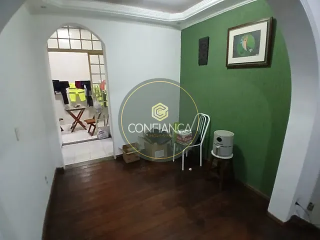 Casa 2 quartos e 2 banheiros, à venda, no bairro Santa Inês em Belo Horizonte