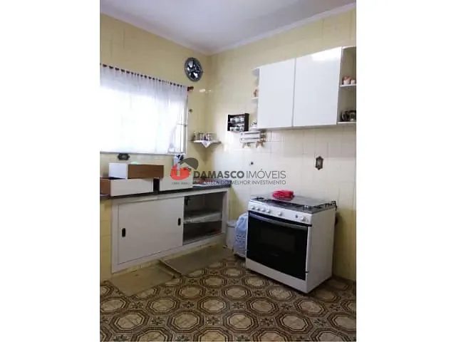 Casa com 160m² 2 quartos e 1 banheiro, à venda, no bairro Santa Maria em São Caetano do Sul