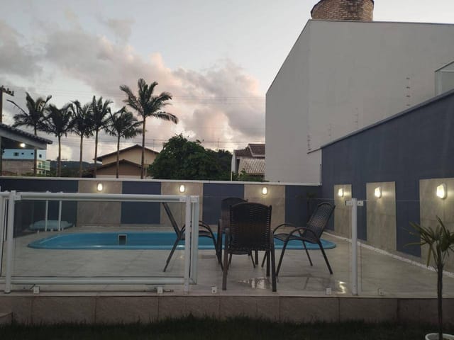 Casa 2 quartos e 2 banheiros, à venda, no bairro PRAIA ALEGRE em Penha