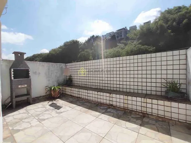 Casa com 150m² 3 quartos e 5 banheiros, à venda, no bairro Verbo Divino em Barra Mansa