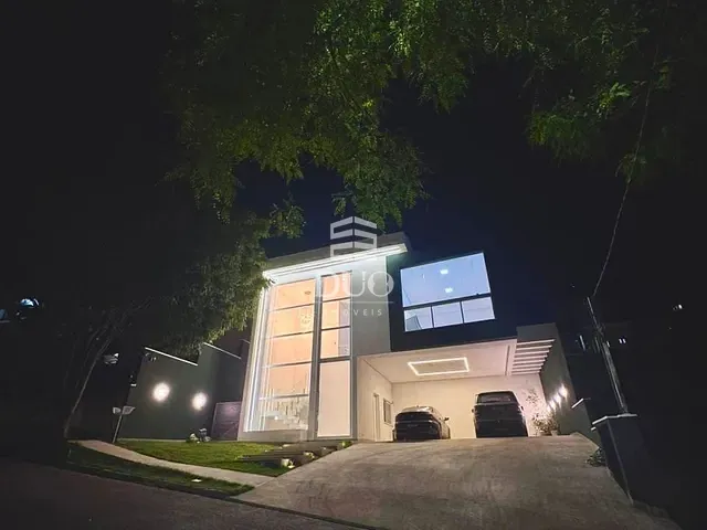 Casa com 500m² 4 quartos e 6 banheiros, à venda, no bairro Jardim Caiapiá em Cotia