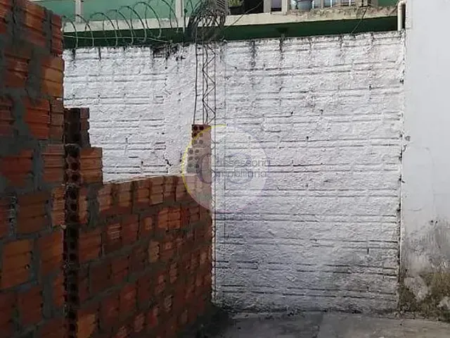 Casa 2 quartos e 3 banheiros, à venda, no bairro Três Vendas em Pelotas