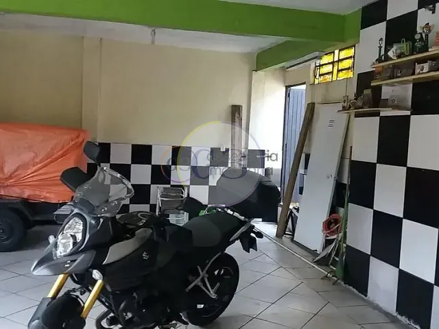 Casa 2 quartos e 3 banheiros, à venda, no bairro Três Vendas em Pelotas