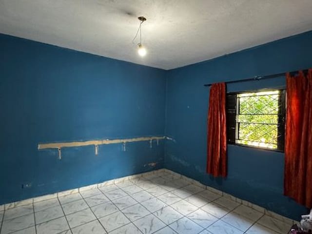 Casa com 324m² 3 quartos e 2 banheiros, à venda, no bairro Colinas em Birigui