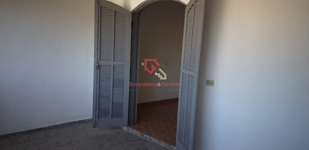 Casa à venda com 3 quartos, 10m² - Foto 16