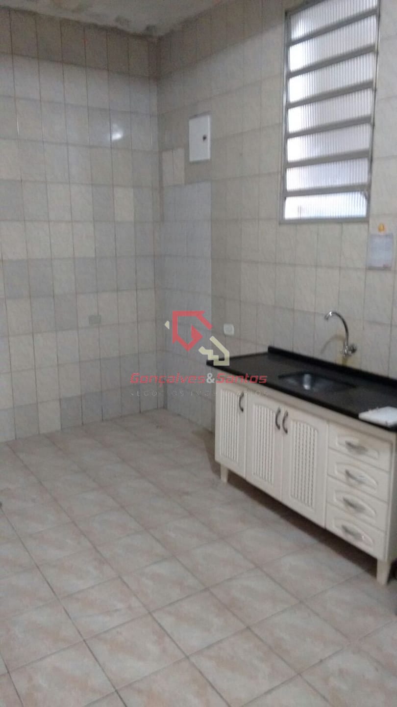 Casa à venda com 3 quartos, 10m² - Foto 4