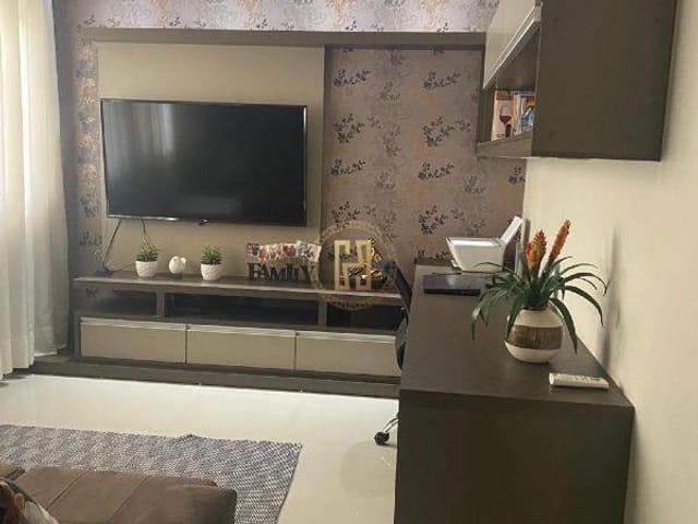 Casa com 1000m² 3 quartos e 2 banheiros, à venda, no bairro Centro em Nova Mutum