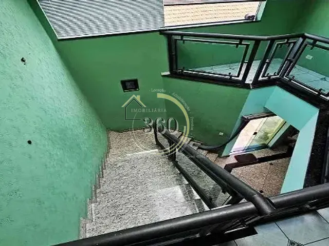 Casa com 300m² 4 quartos e 5 banheiros, para alugar, no bairro Penha de França em São Paulo