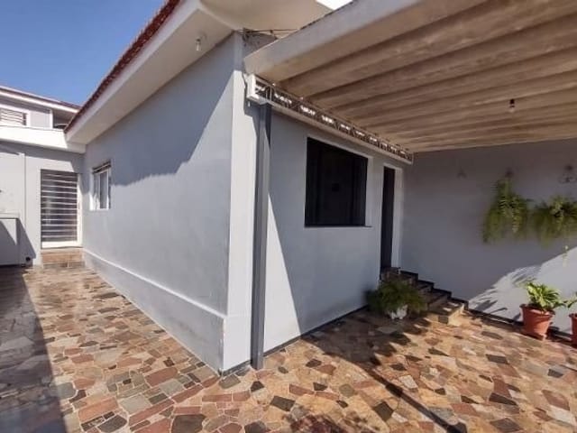 Casa com 162m² 3 quartos e 3 banheiros, à venda, no bairro Vila Bertini em Americana