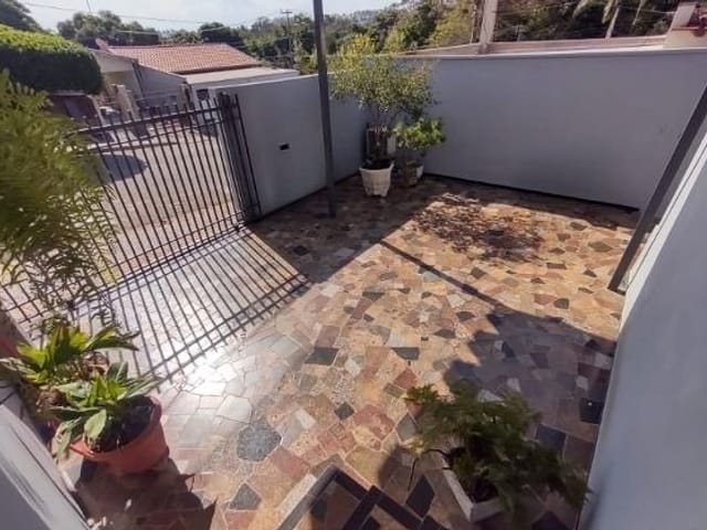 Casa com 162m² 3 quartos e 3 banheiros, à venda, no bairro Vila Bertini em Americana