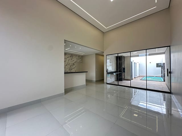 Casa com 200m² 3 quartos e 4 banheiros, à venda, no bairro Taguatinga Norte (Taguatinga) em Brasília