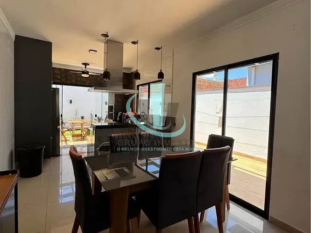 Casa com 245m² 3 quartos e 2 banheiros, à venda, no bairro CONDOMINIO ALTO DA BOS VISTA em ARARAQUARA