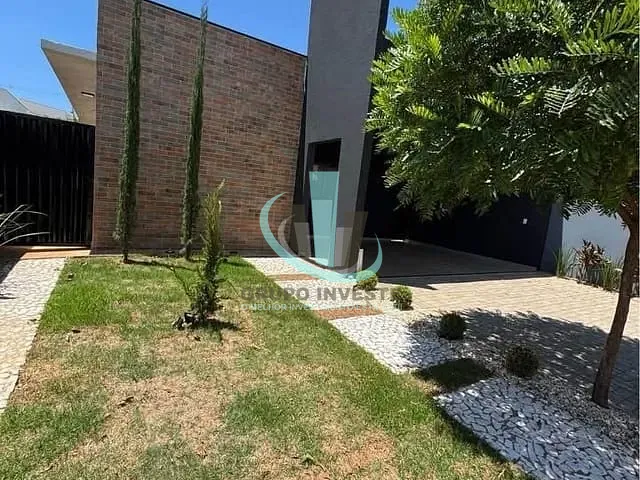 Casa com 245m² 3 quartos e 2 banheiros, à venda, no bairro CONDOMINIO ALTO DA BOS VISTA em ARARAQUARA
