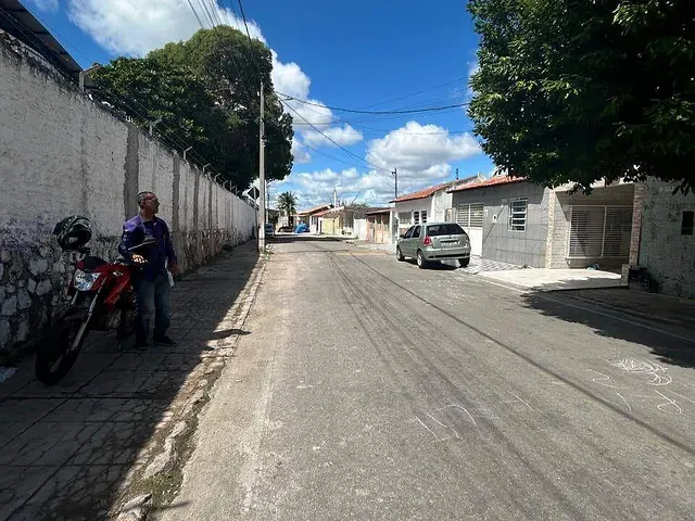 Casa 3 quartos e 2 banheiros, à venda, no bairro Perpétuo Socorro em Paulo Afonso