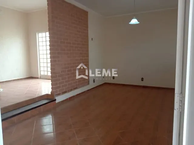 Casa com 240m² 3 quartos e 1 banheiro, à venda, no bairro Condomínio Casas do Monte Belo em Mococa