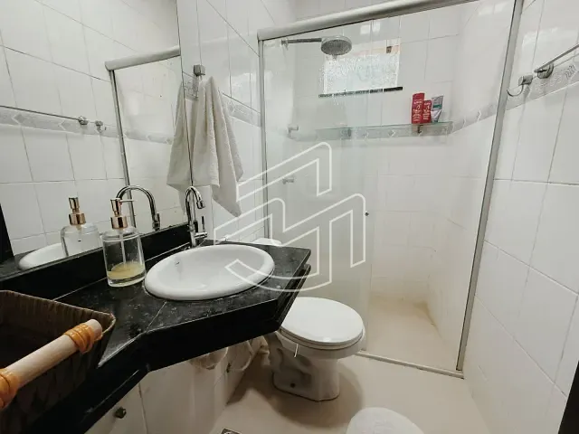 Casa 4 quartos e 3 banheiros, à venda, no bairro Parque Verde em Belém