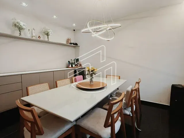 Casa 4 quartos e 3 banheiros, à venda, no bairro Parque Verde em Belém