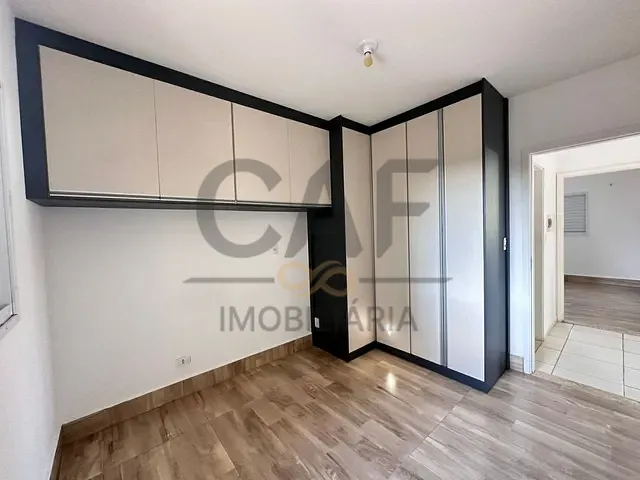 Casa com 170m² 2 quartos e 2 banheiros, à venda, no bairro Vila das Tulipas em Holambra