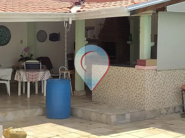 Casa com 372m² 4 quartos e 2 banheiros, à venda, no bairro Jardim Bonfiglioli em Jundiaí