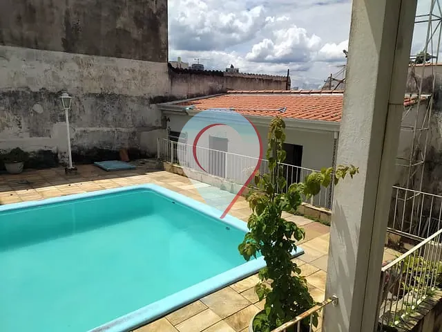 Casa com 372m² 4 quartos e 2 banheiros, à venda, no bairro Jardim Bonfiglioli em Jundiaí