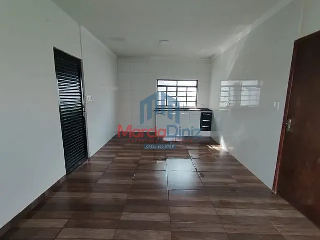 Casa com 313m² 3 quartos e 1 banheiro, à venda, no bairro Vila São Francisco em Ituverava
