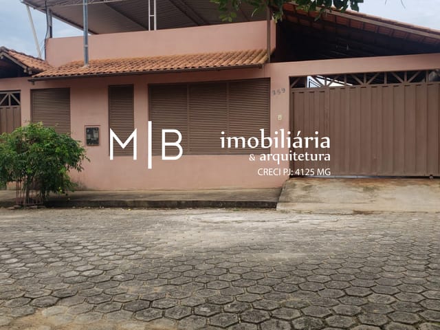 Casa 2 quartos e 1 banheiro, à venda, no bairro CENTRO em ITAMARATI DE MINAS