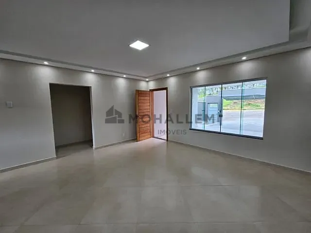 Casa com 229m² 3 quartos e 2 banheiros, à venda, no bairro Centro em Piranguinho