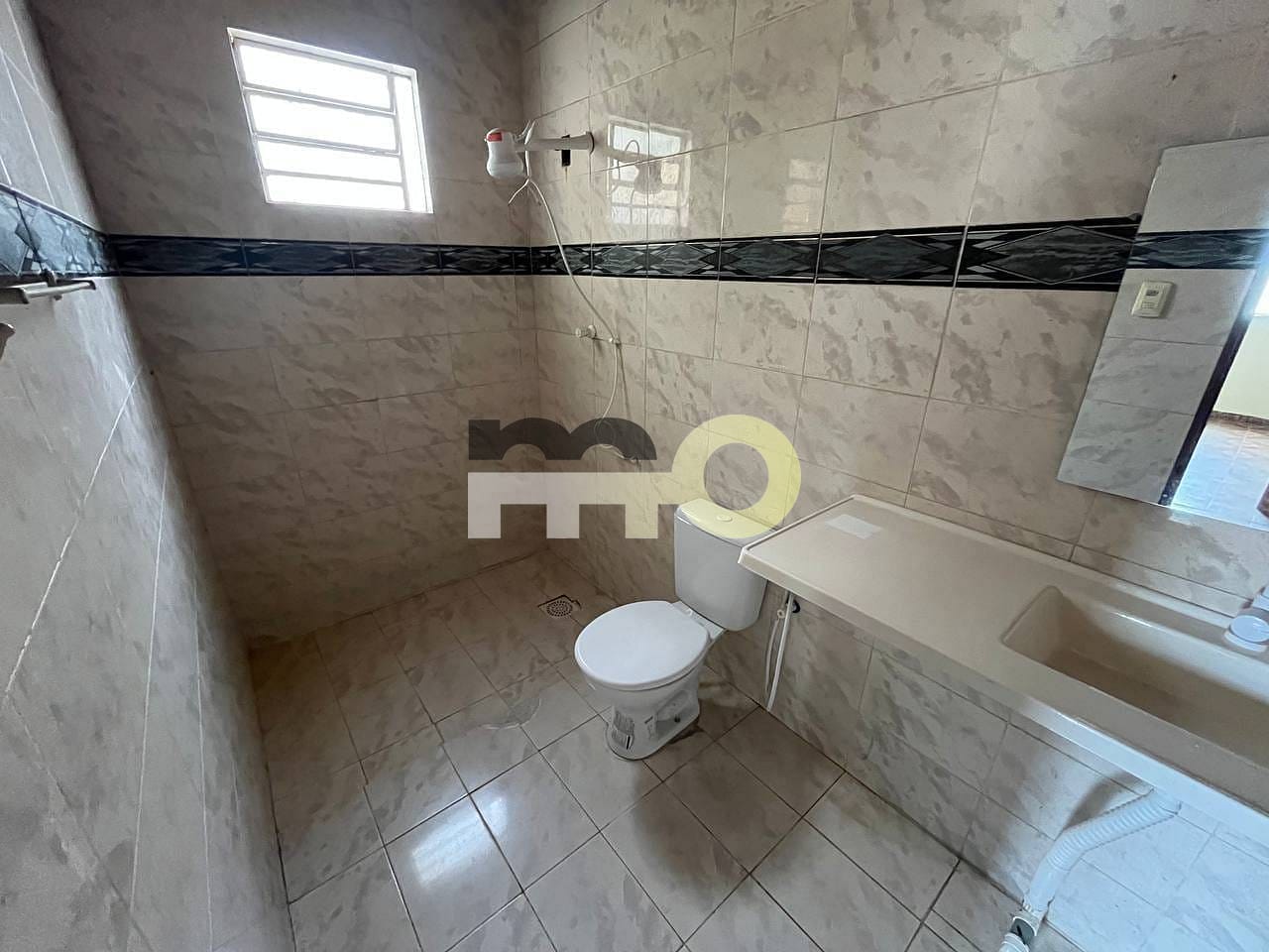 Casa à venda com 2 quartos, 70m² - Foto 6