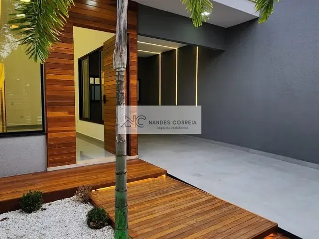 Casa 3 quartos e 2 banheiros, à venda, no bairro Parque Residencial Joaquim Toledo Piza em Londrina