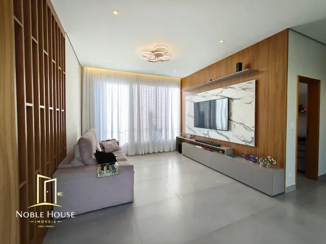 Casa com 750m² 3 quartos e 5 banheiros, à venda, no bairro Observatório em Vinhedo