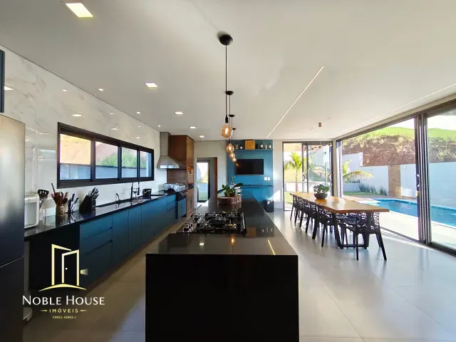 Casa com 750m² 3 quartos e 5 banheiros, à venda, no bairro Observatório em Vinhedo