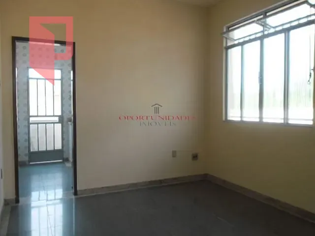 Casa com 120m² 2 quartos e 2 banheiros, à venda, no bairro Novo Glória em Belo Horizonte