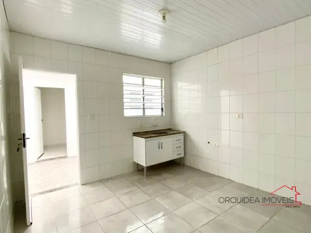 Casa com 45m² 2 quartos e 1 banheiro, para alugar, no bairro Vila Santo Estéfano em São Paulo