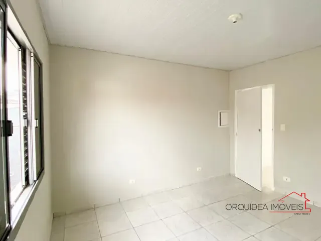 Casa com 45m² 2 quartos e 1 banheiro, para alugar, no bairro Vila Santo Estéfano em São Paulo