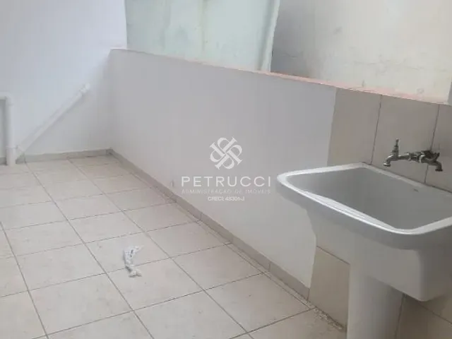 Casa 2 quartos e 1 banheiro, para alugar, no bairro Santa Paula em São Caetano do Sul