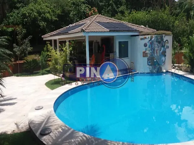 Sobrado com 468m² 5 quartos e 8 banheiros, à venda, no bairro Residencial Aldeia do Vale em Goiânia